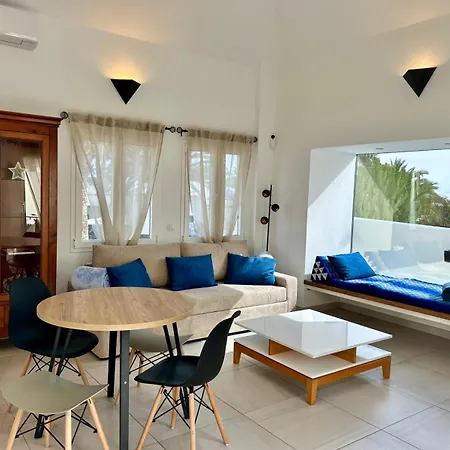Holiday home Irene Lanzarote En En Complejo Con Piscina Comunal Costa Teguise