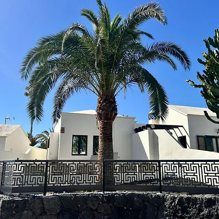 Сasa de vacaciones Irene Lanzarote En En Complejo Con Piscina Comunal