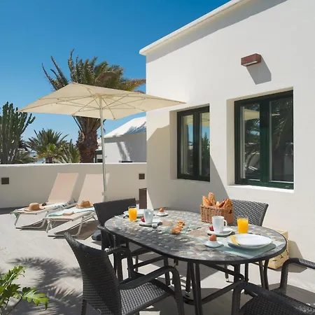 Irene Lanzarote En En Complejo Con Piscina Comunal Casa de Férias Costa Teguise