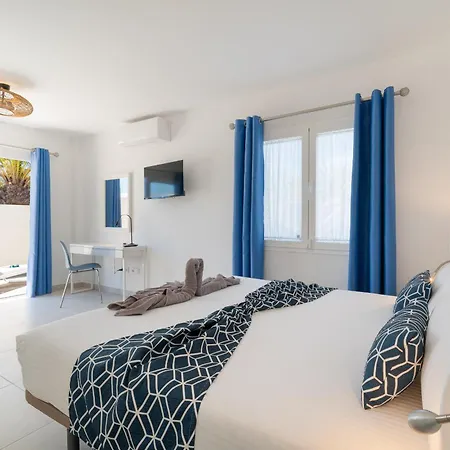 Hébergement de vacances Irene Lanzarote En En Complejo Con Piscina Comunal