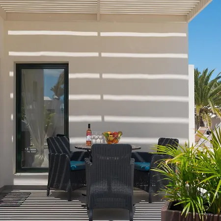 Irene Lanzarote En En Complejo Con Piscina Comunal Ferienhaus *